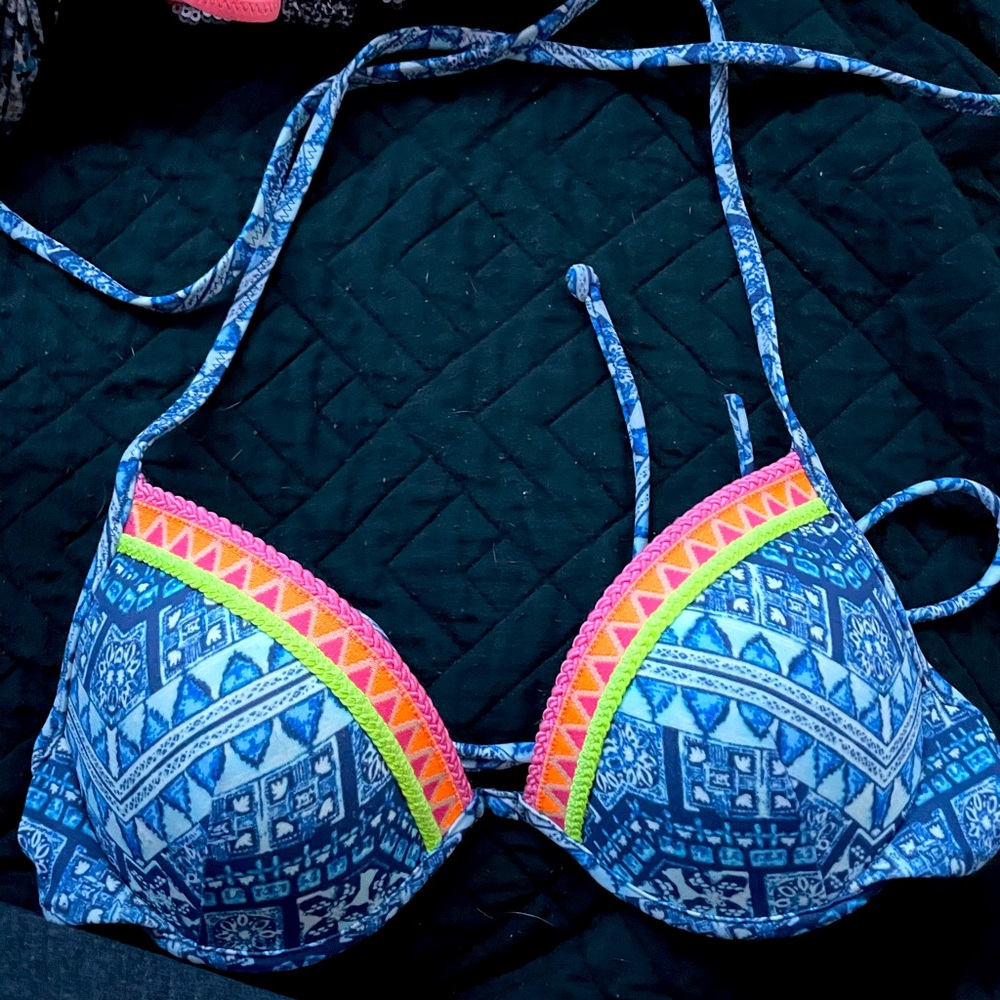 Bathing suit top